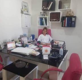 Dr Nesrine MACHAT Ep KHALFALLAH